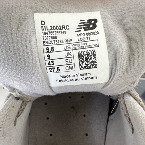New Balance 2002R 'Marblehead' ML2002RC
MENS size 9.5 - Picture 2 of 9